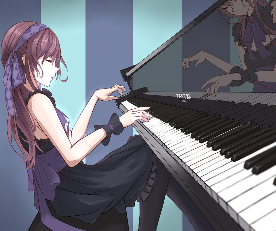 Sister play piano