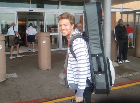 Andrew Belle at Airport