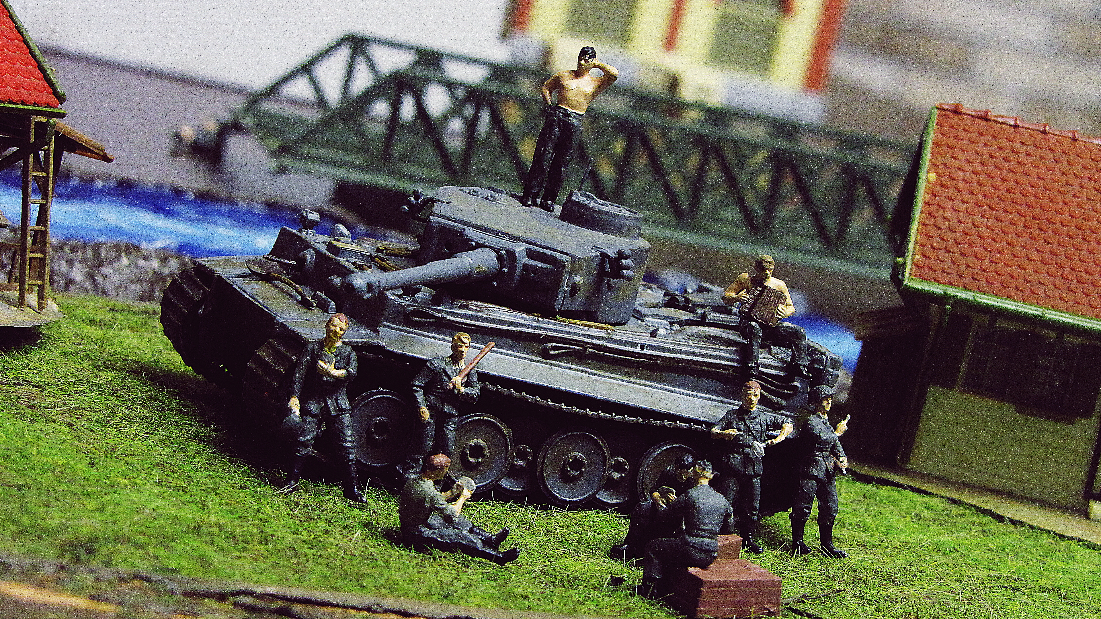 German resting Infantry and an Tiger Tank