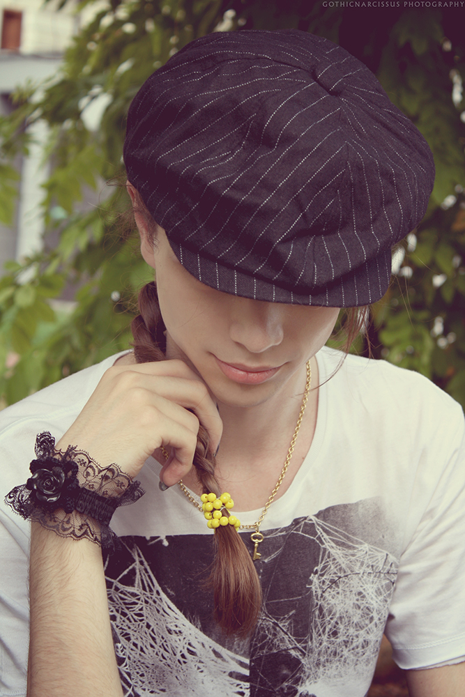 17.07.2011: Yellow Bracelet by GothicNarcissus