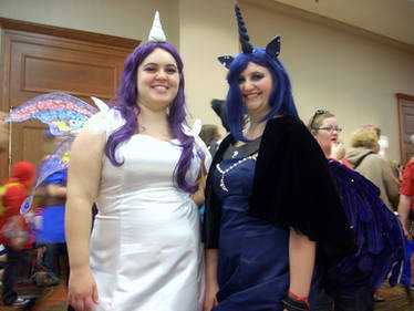 AFest 2012- Rarity and Luna