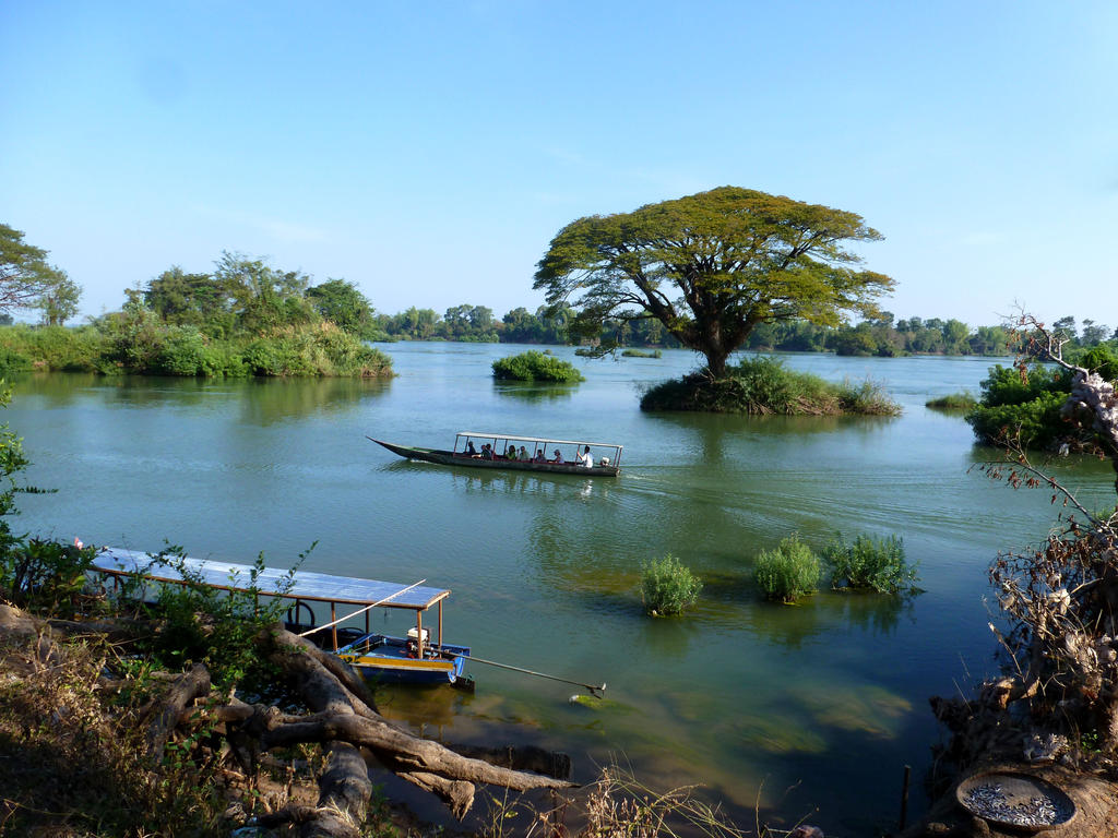 Public Transport 4,000 Islands Lao