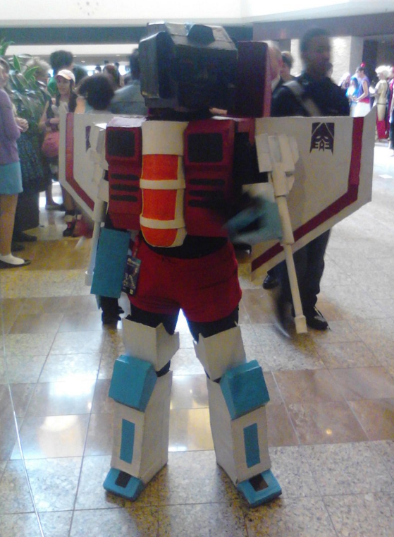 Starscream cosplay