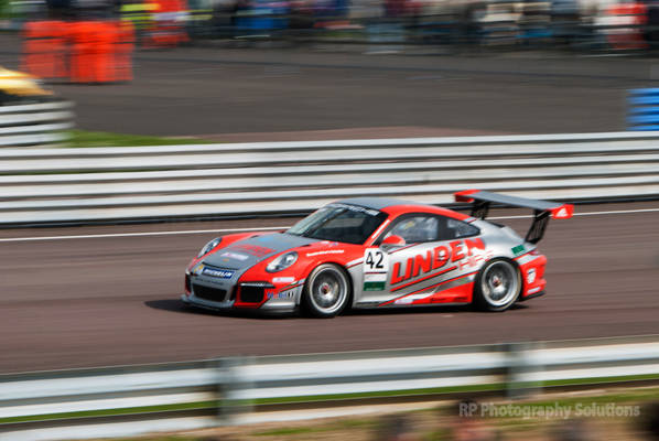 Thruxton Race Course - A day in the pits - 35