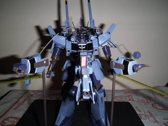 Doven Wolf Unicorn Color (HG 1/144)