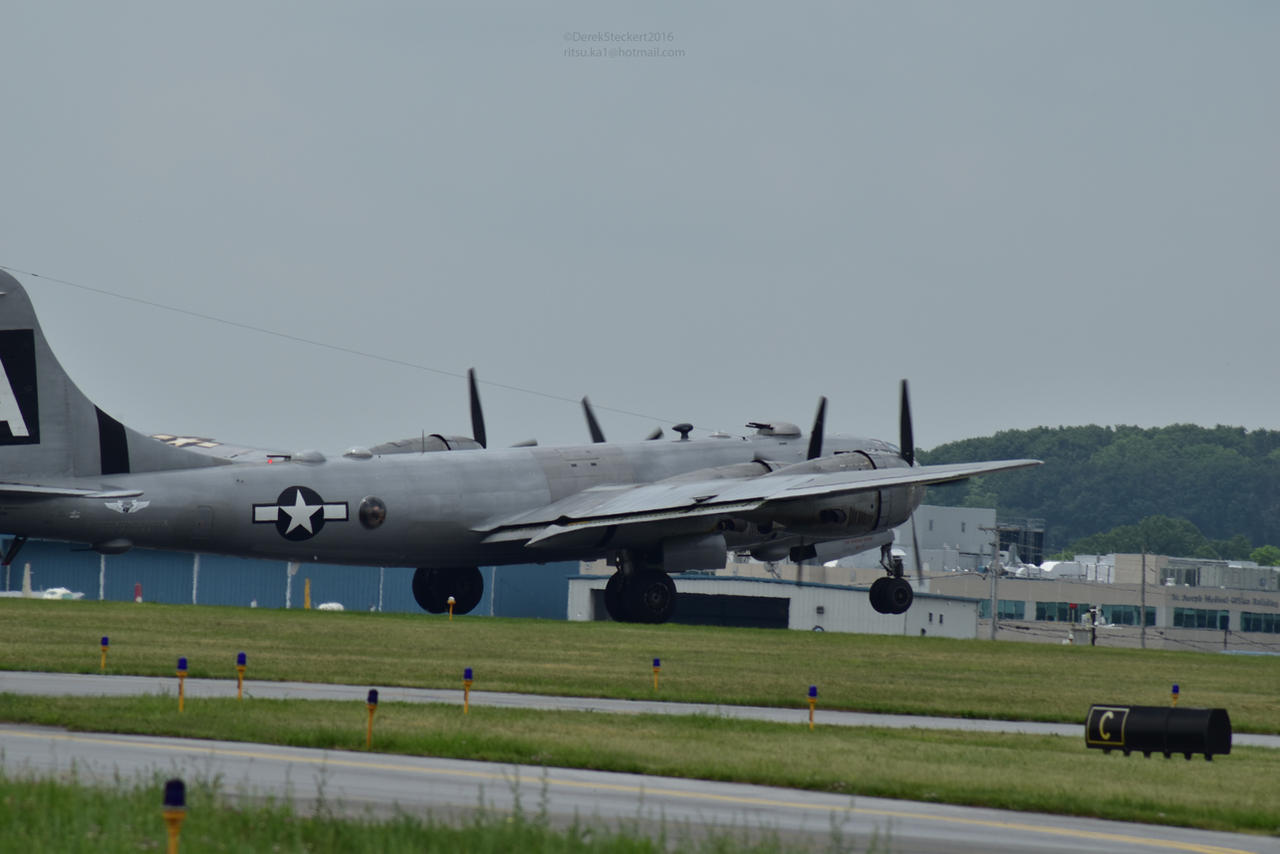 B-29 FIFI take off