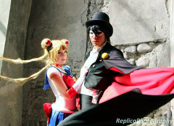 Sailor Moon and Tuxedo Mask cosplay