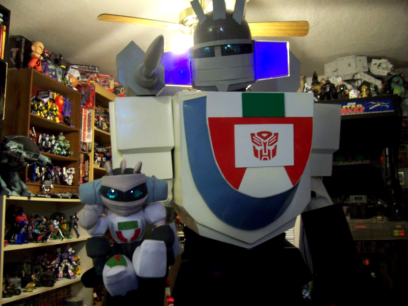 Wheeljack: Now in fun size