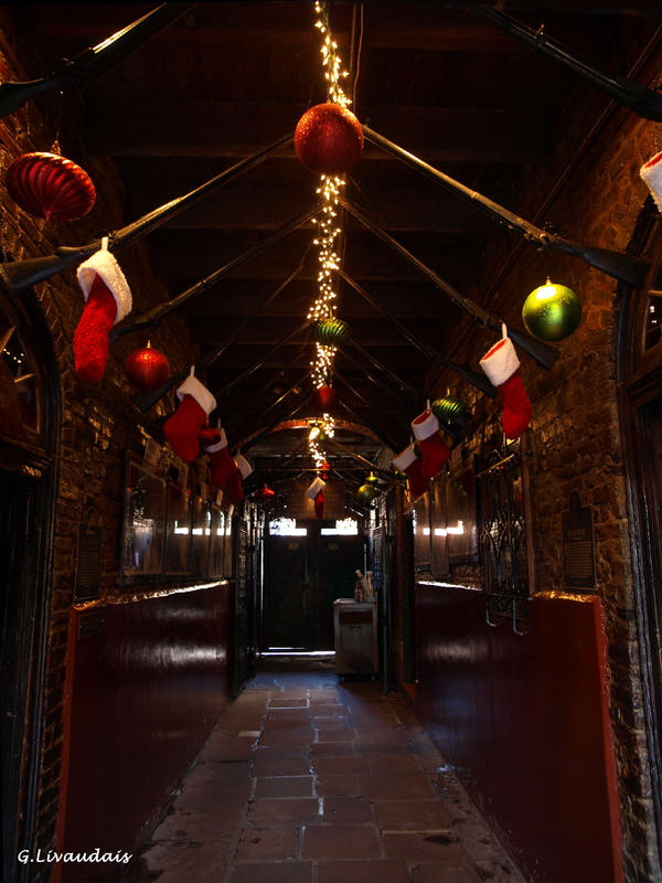 Pat O'Briens - Main Entrance by Kicks02