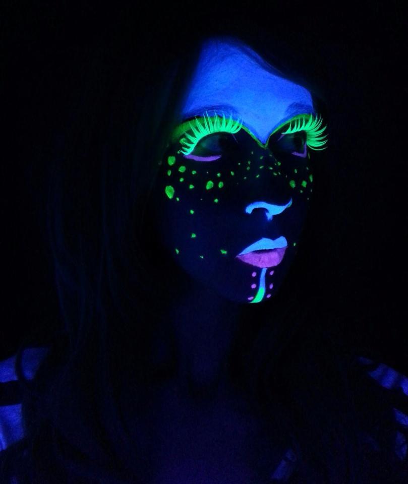 UV DayGlow Pallete