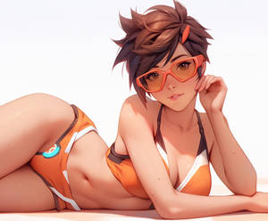 Voluptuous Tracer In Bikini