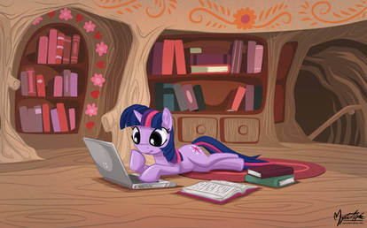 Twilight Sparkle on Laptop