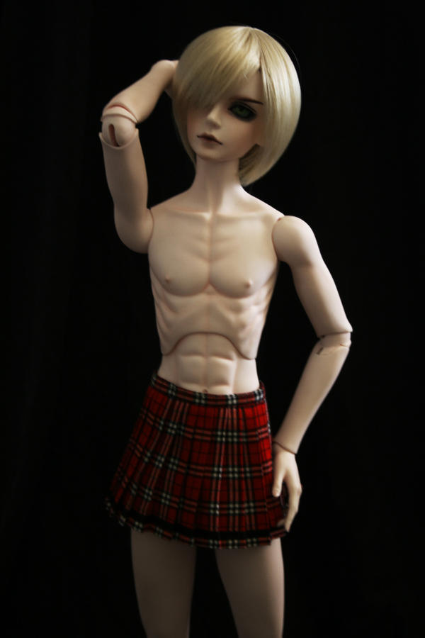 BJD: Ilya Pin-up 02