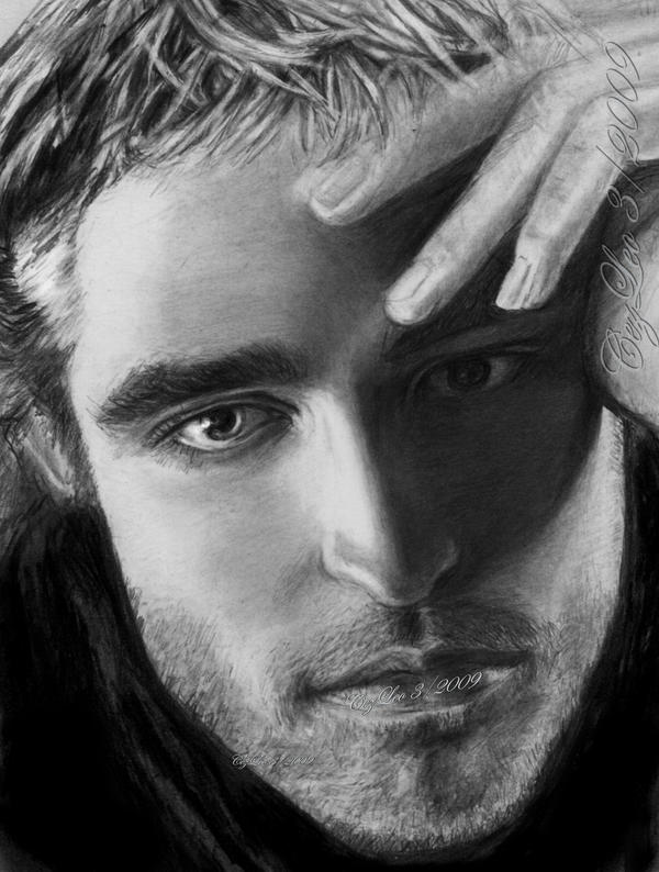 Rob Pattinson Peek