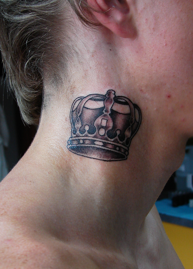 neck crown