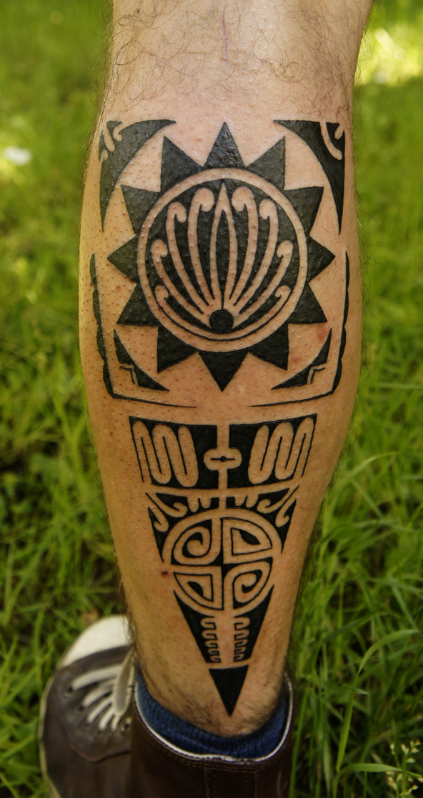 polynesian leg