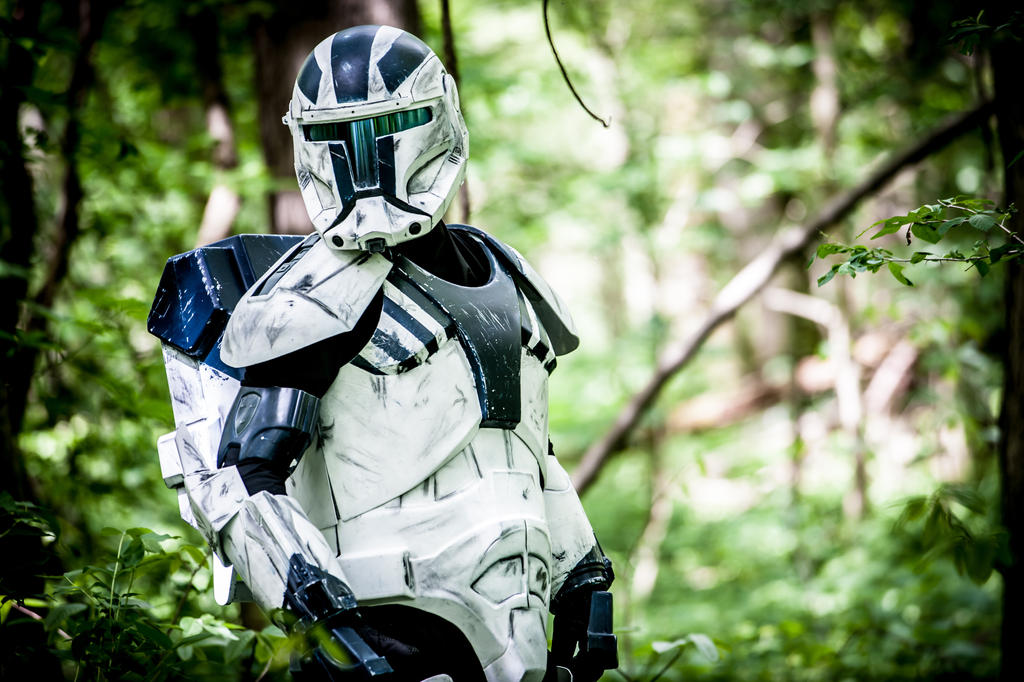 Republic Commando Surveying the Terrain by C-S-Knight on DeviantArt