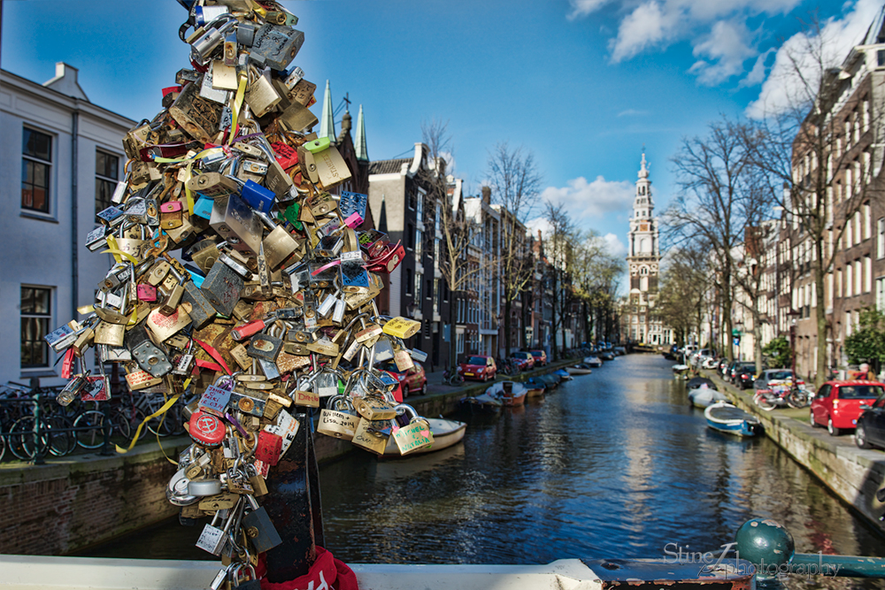 Love locks