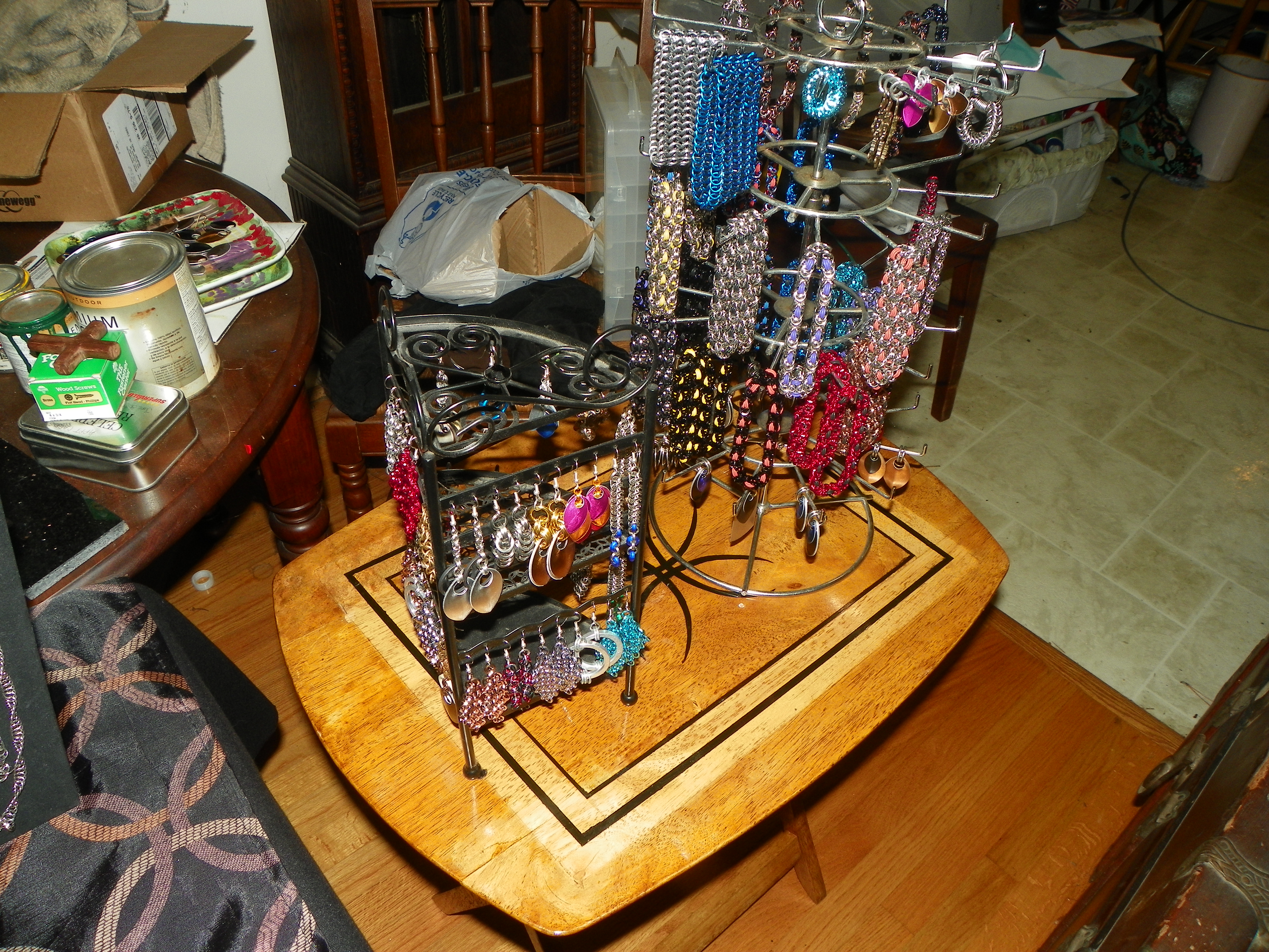 Second earring Stand