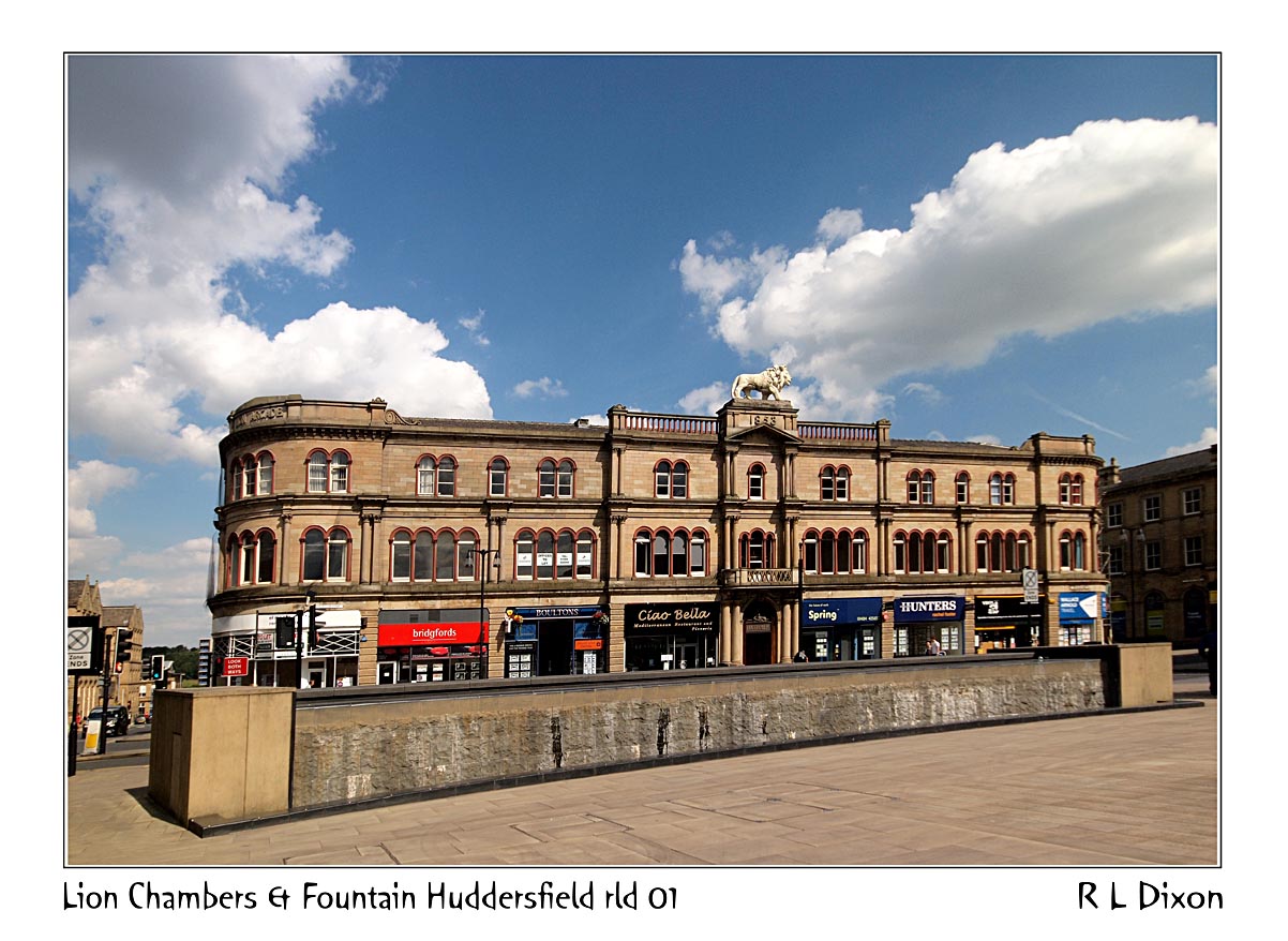 Lion Chambers and Fountain rld 01 dasm