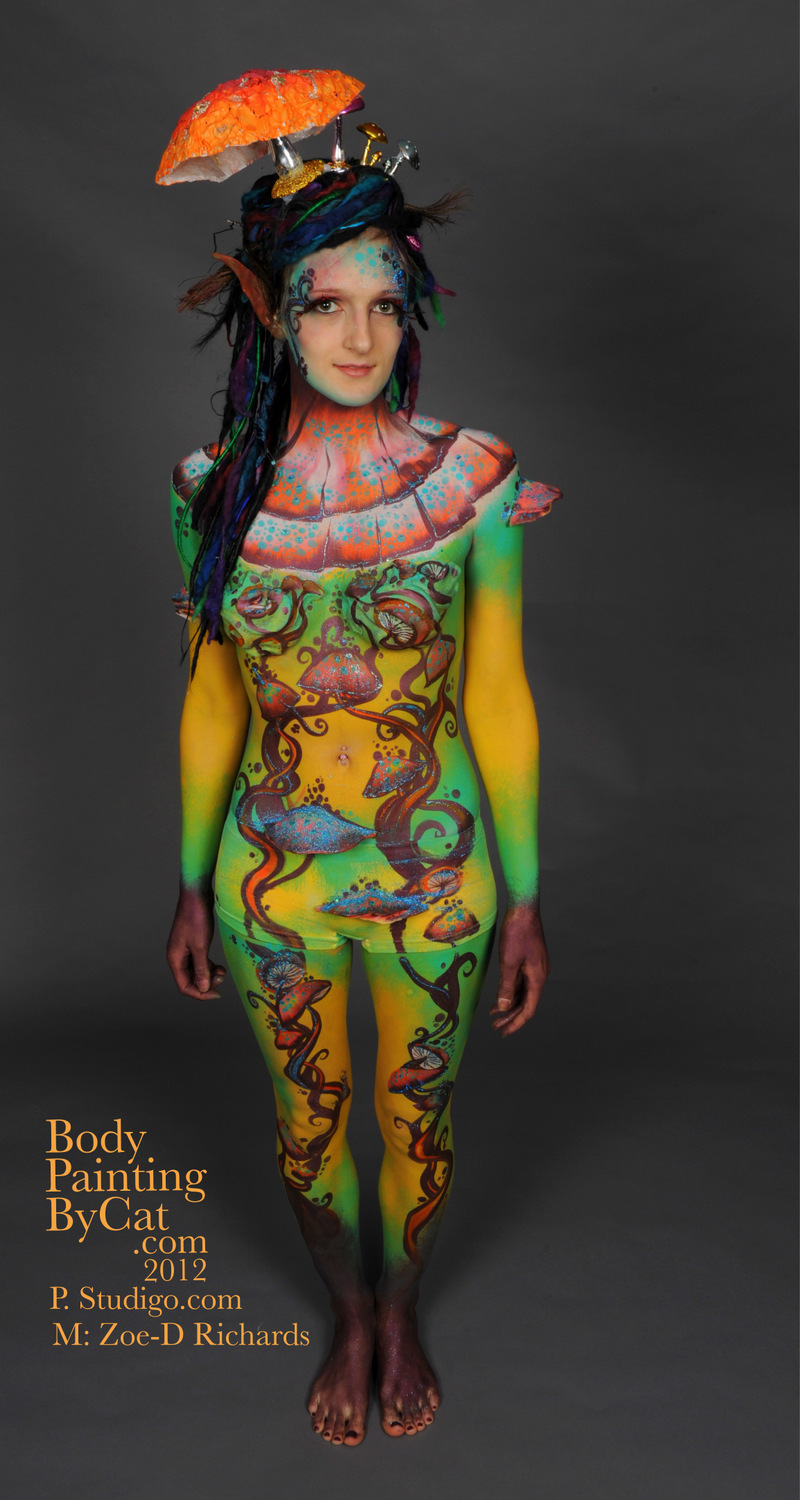 Toadstool Fool bodypaint Alice In Wonder head