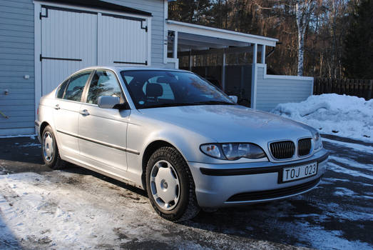 BMW 320i Cleanup