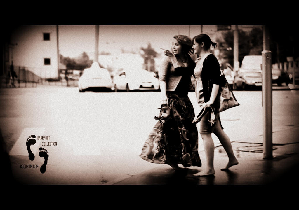 Walk barefoot in the rainy city by bocukom.com