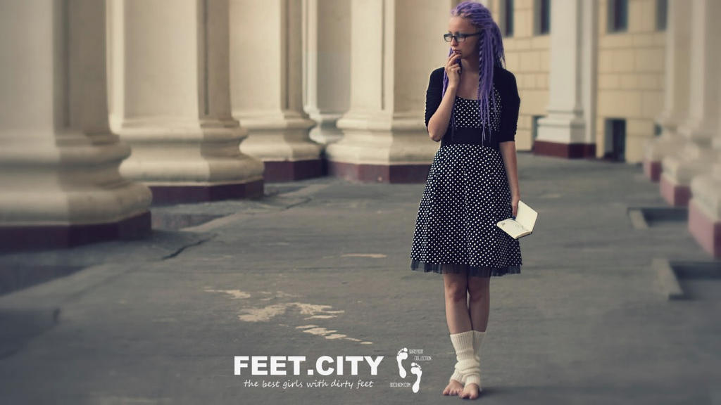 Cyberpunk Barefoot Girl by WWW.FEET.CITY (7)