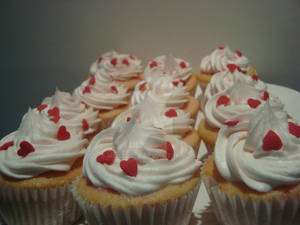 Cup cake flavored with berries