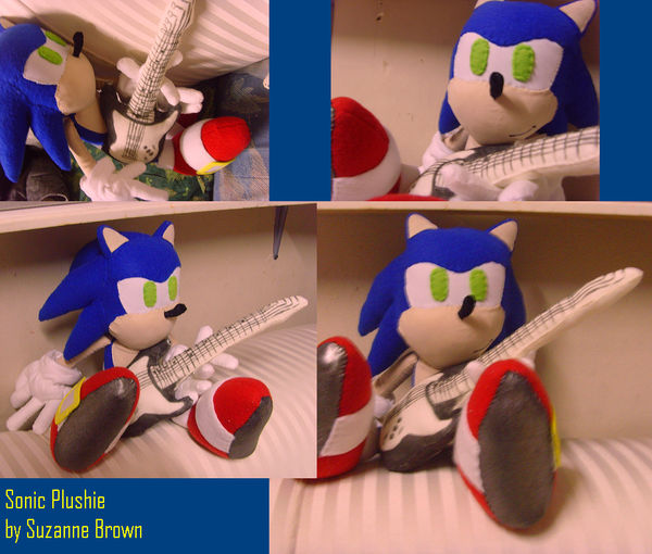 Rockin' Sonic Plushie