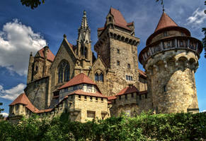 Burg Kreuzenstein Stock 1