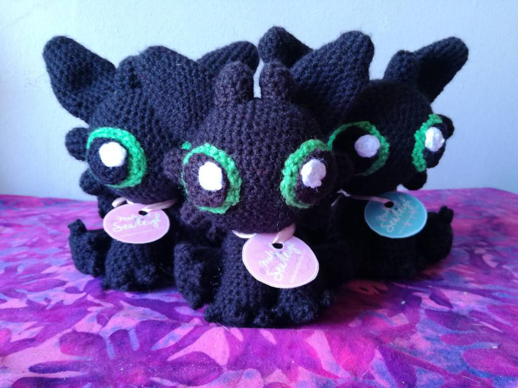 Macrame Toothless Toothless Squad Amigurumi by sewleigh on DeviantArt