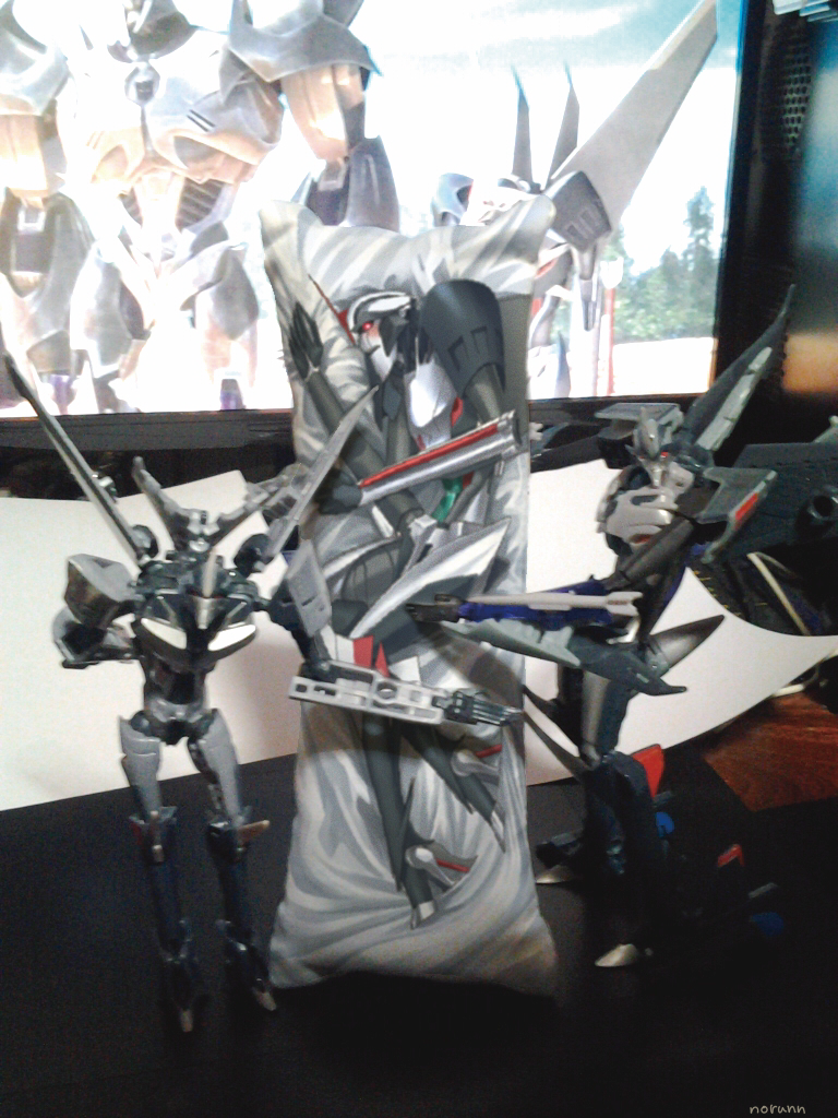 Mini body pillow online