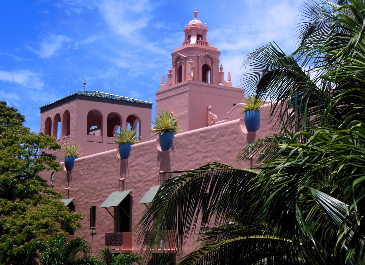 Royal Hawaiian Hotel