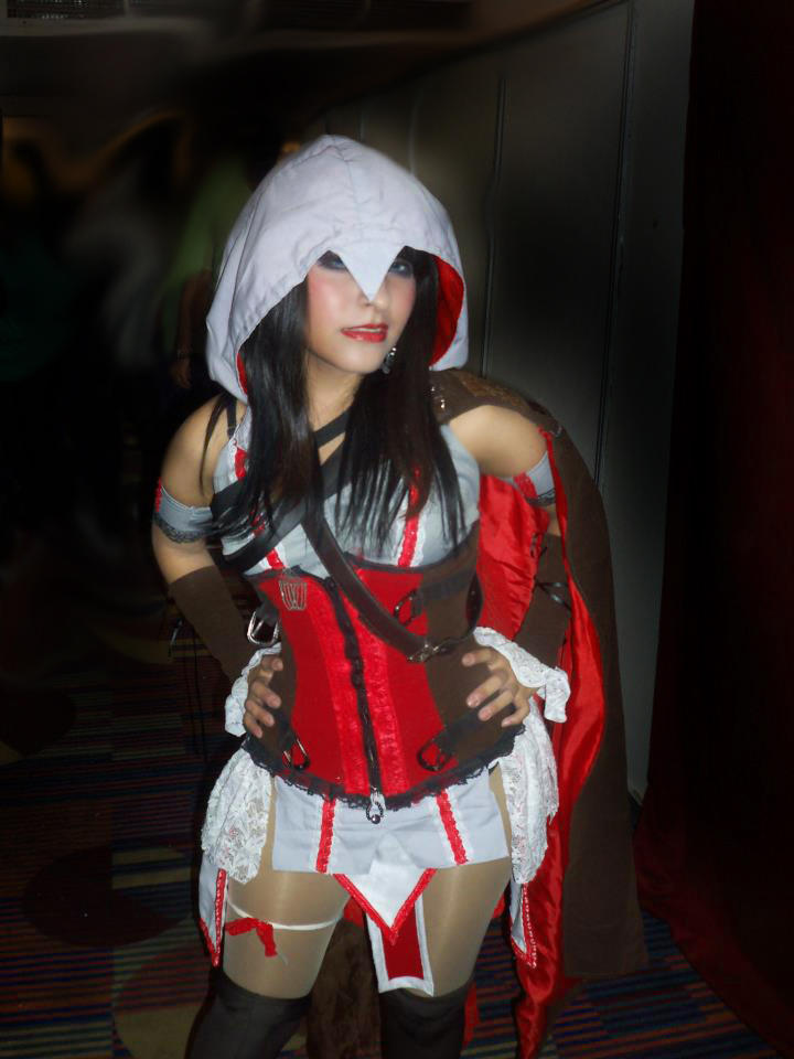 Assassin's Creed Female Version Sexy Cosplay Costume - Deluxe Ver.