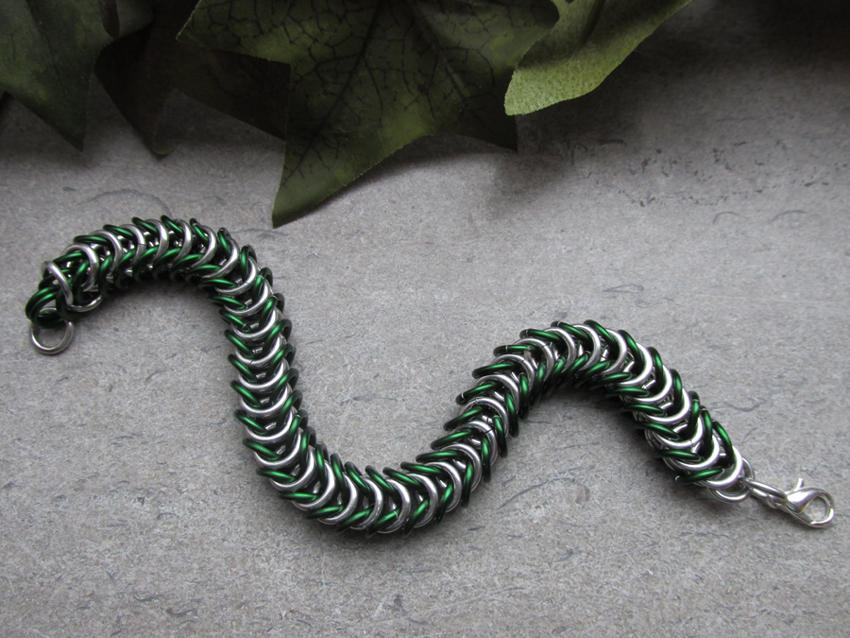 Box Weave Chainmail Bracelet - Emerald and Silver by KBOConcepts on ...