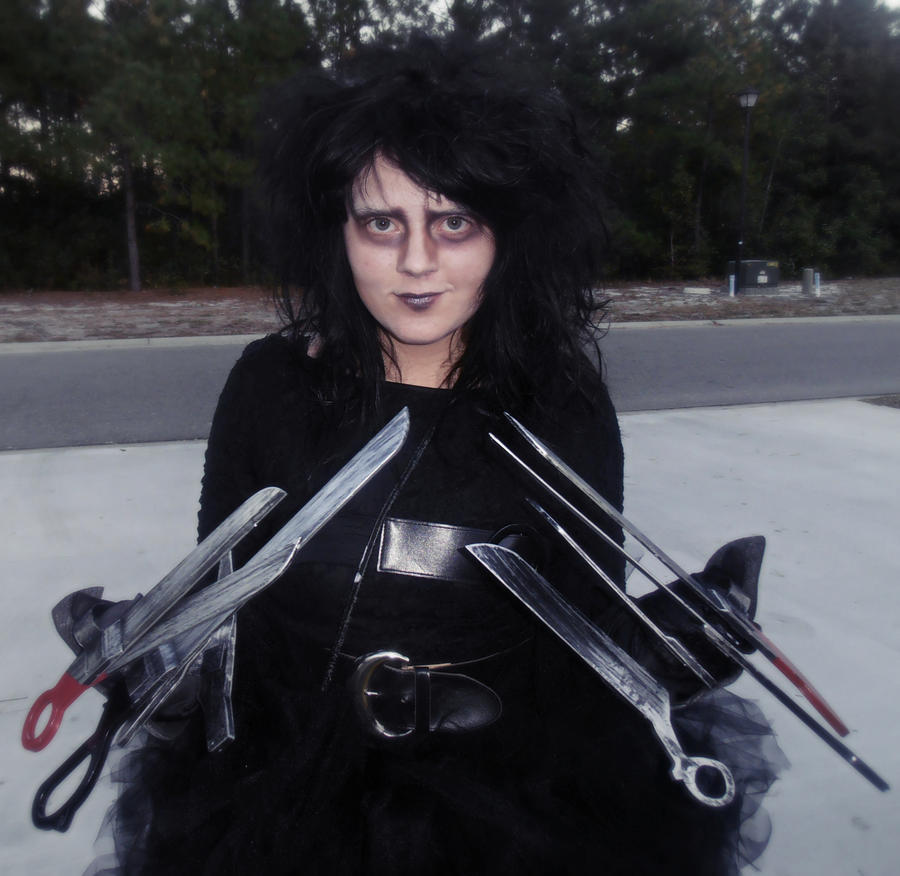 Mrs. Edward Scissorhands