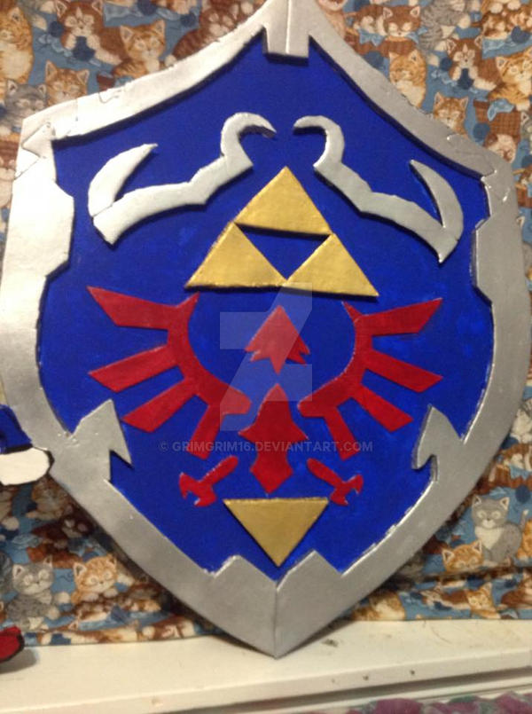 Link Shield Prop, done by grimgrim16 on DeviantArt