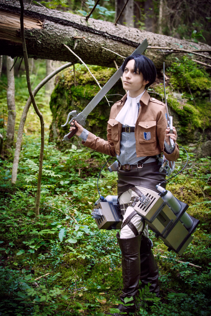 Stikke ud diamant Periodisk Levi Cosplay (Attack on Titan) by Purplieh on DeviantArt