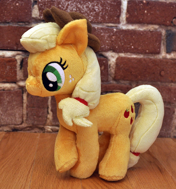 Applejack plush