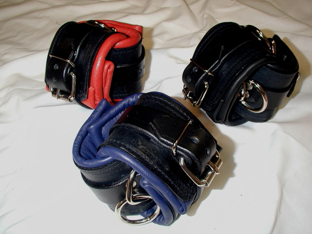 Premium Wrist Restraints by deviantleather on DeviantArt