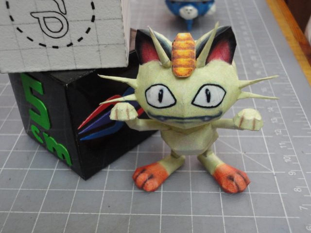 Meowth Papercraft