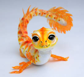 Orange Babywaterdragon, Poseable art doll