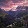 Lauterbrunnen Sunrise - Switzerland