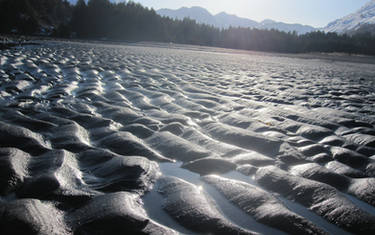 Waves in the Sand