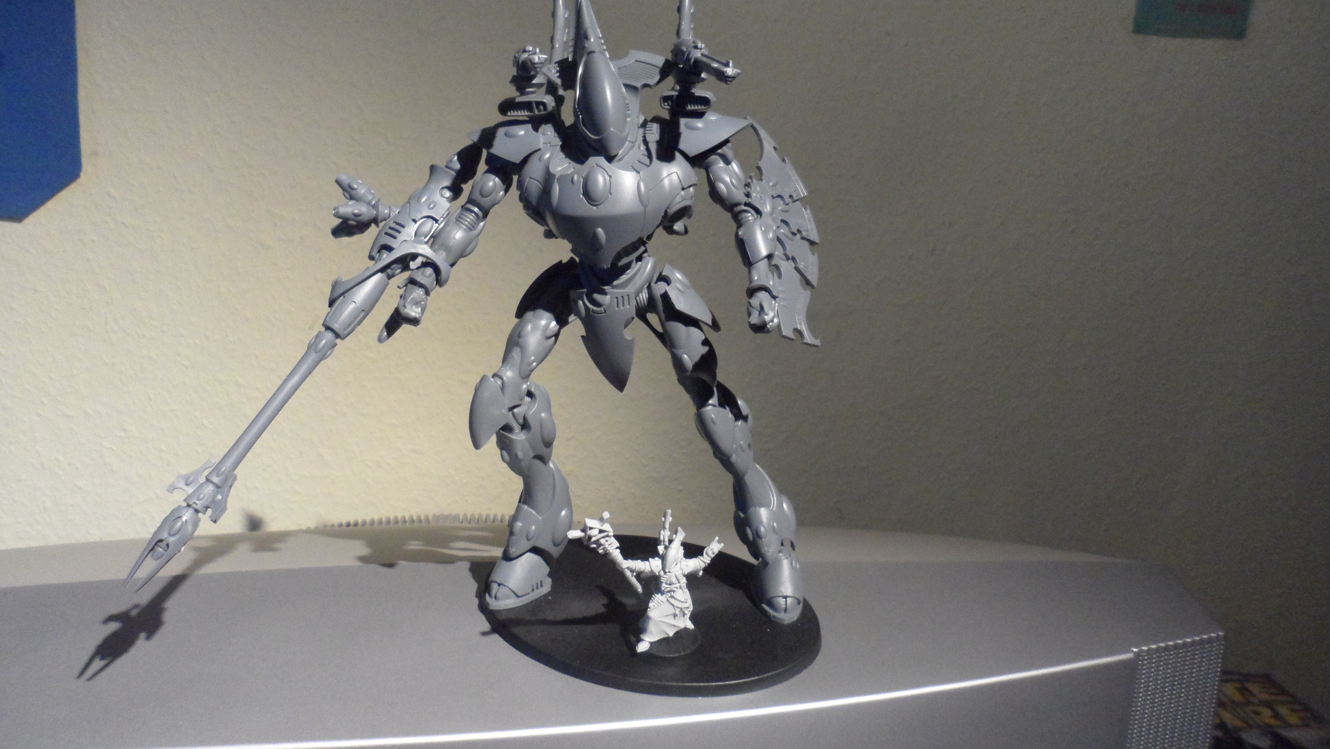pics Eldar Wraithknight Size eldar wraithknight and spiritseer