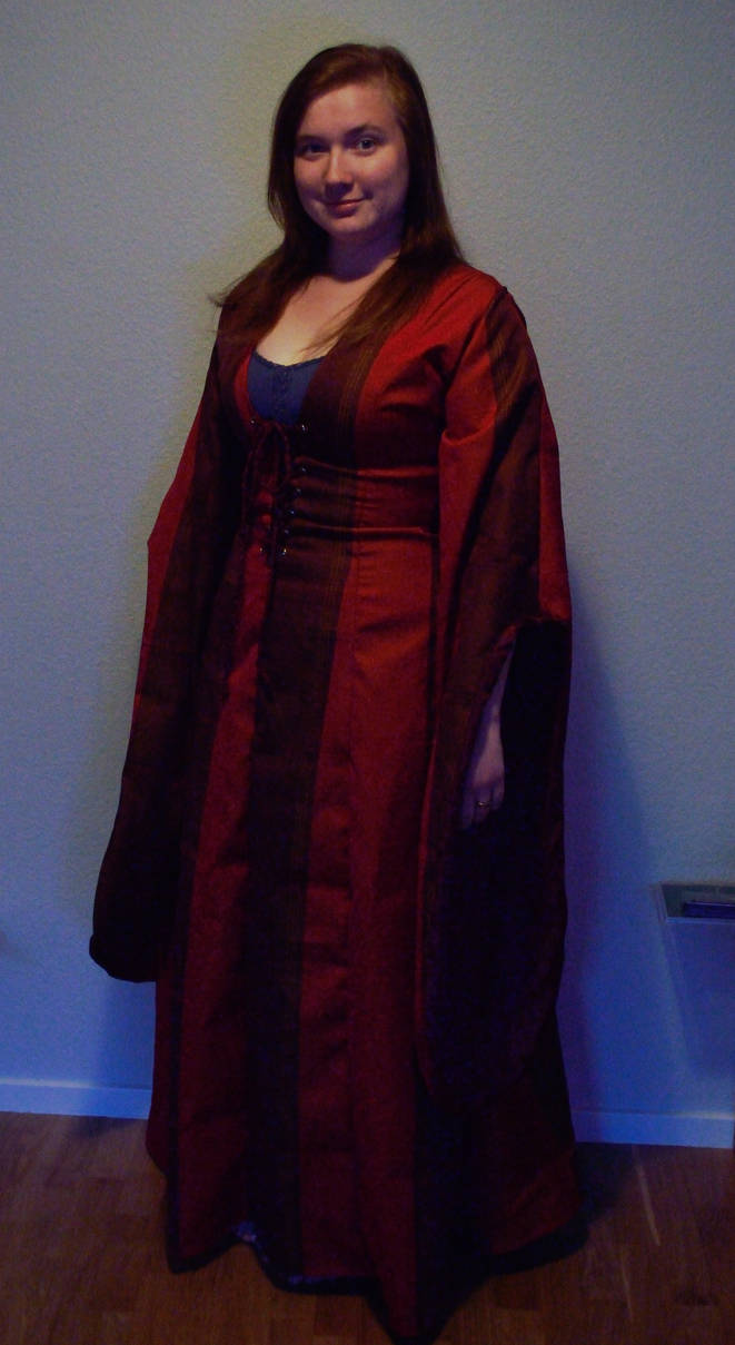 Sansa Stark - Dress Finished