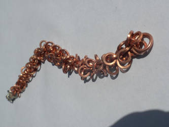 Shaggy Loops Copper Bracelet