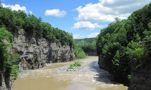 Start of Lower Falls Trail