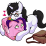(Comm) Cuddlin' Cubes